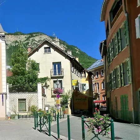 Lou Filadour 4 Personnes 1er Etage Jausiers